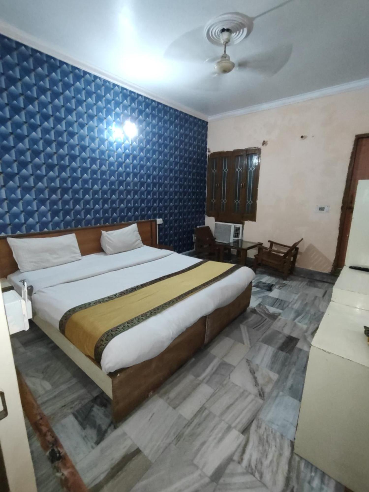 Hotel Divya Βαρανάσι Εξωτερικό φωτογραφία